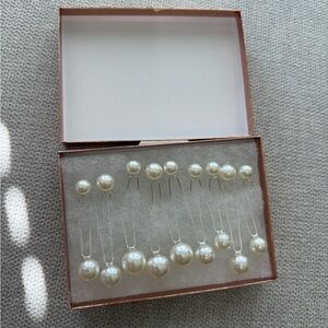 Chic Pearl Hair Pins Set